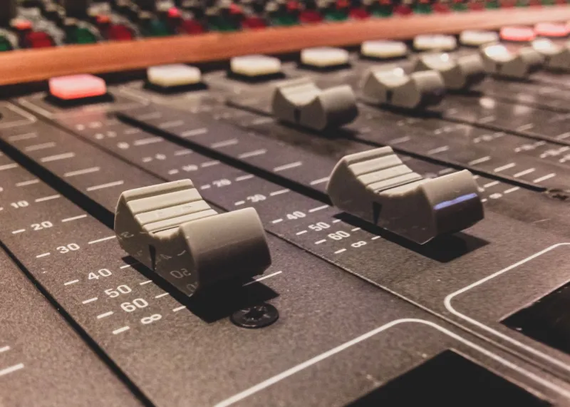 Two Studios, One River Town: The Rivalry That Accidentally Perfected Soul Music
